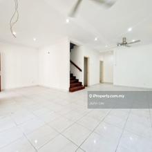 22x75 Freehold 2.5 Storey House Good Location Bandar Puteri 8 Puchong