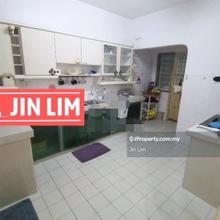 Good unit in Taman Sri Nibong for sale, call now for arrangement.
