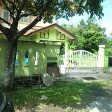 2 Storey Corner House Taman Ukay Bistari Ampang