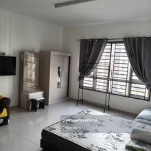 Zennith suite service apartment @ larkin / ciq / Singapore / studio