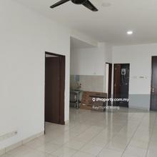 Ascotte Boulevard 3r2b 2cp with partially furnished for sale 