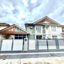 Semi-D Lorong Az-Zaharah Renovated Puncak Alam