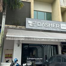 Glenmarie Shop for rent