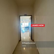 Luxury Condominium Stylish Renovated In Bayan Baru