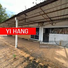 Single storey semid at Jalan Masjid Negeri, Greenlane for rent