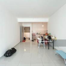 Fairview in Sungai Ara 970sf Basic City View 2 Car parks Side by Side
