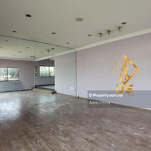 Commercial bungalow for Rent