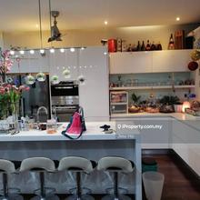 Facing golf view, Freehold, Gated & Guarded, Private Lift & Sauna Room