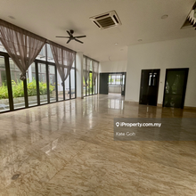 Semi-D house for Rent