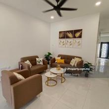 Freehold 1 Storey Terrace in Kampung Lapan/Gajah Berang