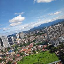 Setapak condo with Genting view corner unit