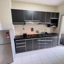 Fully furnished condo Domain Cyberneo1 to let