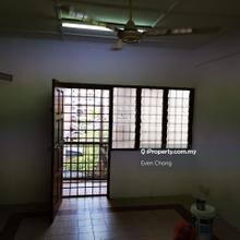 Glen Court Flat, Bandar Sungai Long