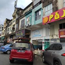 Subang 3. 5 storey shoplot for sale