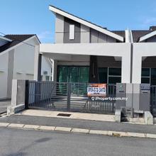 Rumah baru belum diduduki untuk di jual