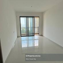 Starview Bay @ Forest City Seaview Unit For Sale