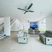 Ready To Move In 3 Storey Evergreen Garden Residence