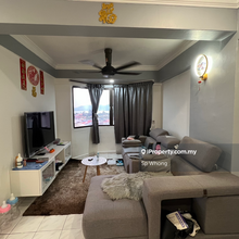Well renovated with furnished , good condition, high floor