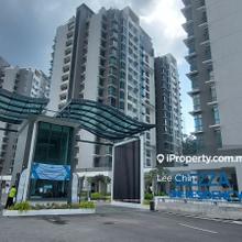 Brand New, 3 Car Parks, 5 Stars Facilities, Low Maintenance Fees