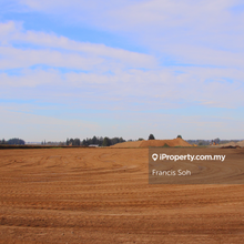 Rare opportunity land size facing main road