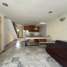 Polo park townhouse townarea Taman iskandar 