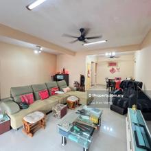 Freehold & Limited Unit / Flora Impian 3sty, Segambut