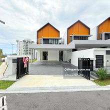 Corner Lot 3 Sty Terrace East 57 Residensi Laman Timur, Desa Melawati