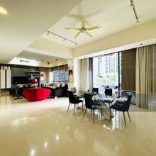 KLCC Suria Stonor Condominium for Sale