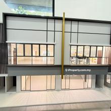New Launching Facing main road shoplot