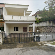 Double Storey Semi-D house for Rent