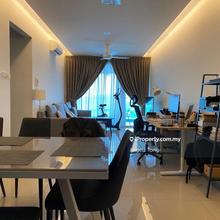 Walking Distance to LRT Station ,Fully Furnished unit for rent