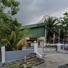 Freehold detached detached factory for sale