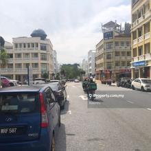 Putrajaya  with 5 percent  Roi shop 