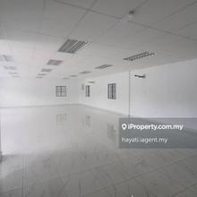 Freehold Detached Warehouse in 5 acres land at Teluk Panglima Garang