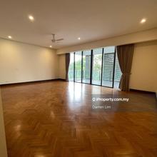 Opposite iskl, spacious layout, big balcony