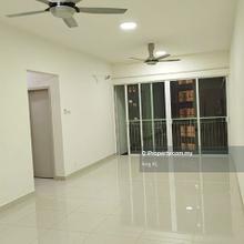 Gardens Ville in Sungai Ara 1115sf Basic Unit Nice View 2 Car parks