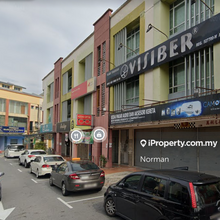 Biz Avenue S2 Corner For Rent