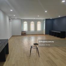 2nd Floor Office available now, prime road