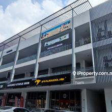 Bandar Kinrara bk5 second floor office for Sale