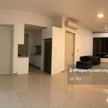 Partly furnish 2 Room 2 Carpark Paloma Tropicana Metropark Subang Jaya