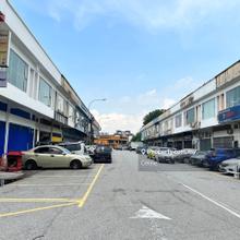 Old klang road factory for sale next door to Npe high way