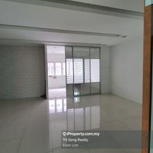 Shop-office for Rent