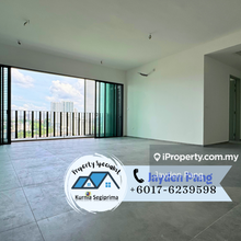 Skyvogue @ taman desa 3 rooms 2 baths for sale!