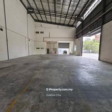 Semenyih 1.5 Sty Semi D Corner available for Rent