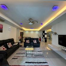 Renovated unit. Rare 2500 sqft