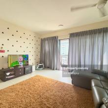 Freehold 3 bedroom apartment in Cyberjaya! Facing pool high floor!