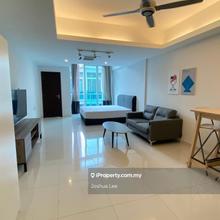 Tip top condition studio for rent
