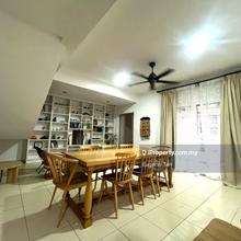 Corner lot Fully Furnish 2 Storey Kota Damansara Jalan Cecawi, PJ 