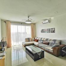 4-Beds Condo For Rent 