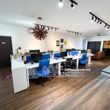 Mount Austin @ Austin Perdana 2 Shoplot First Floor Shoplot 